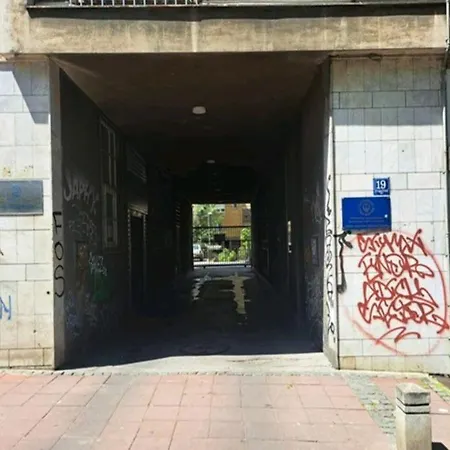 2001 Stari Grad Lejlighed